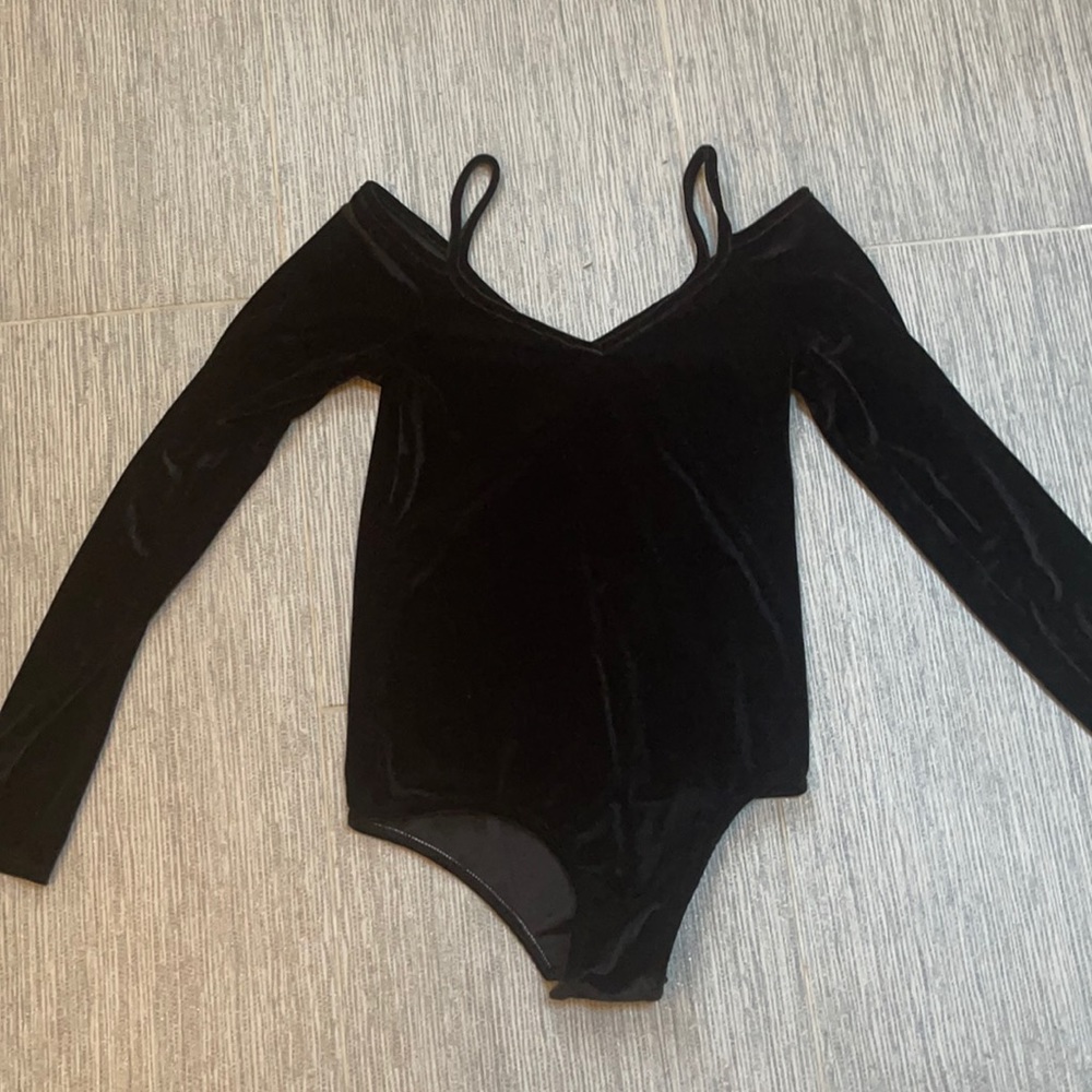 never worn Project Social T velour XS top w snaps